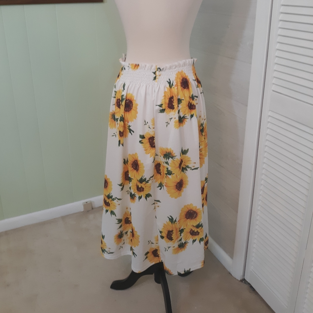 Boutique sunflower skirt XL *K - Picture 5 of 6